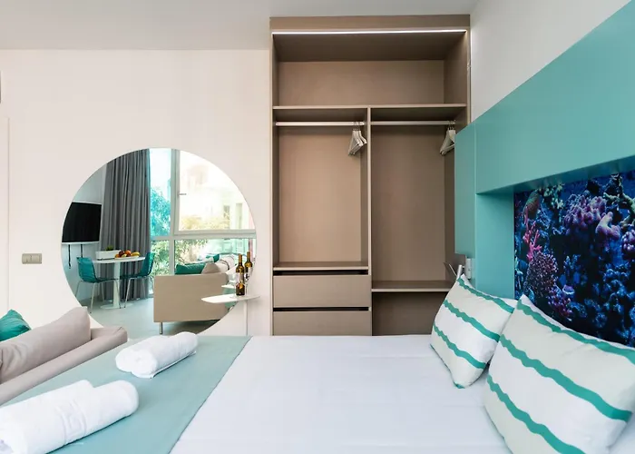 Edison Building By Canariasgetaway