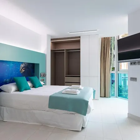 Edison Building By Canariasgetaway * Las Palmas / Gran Canaria