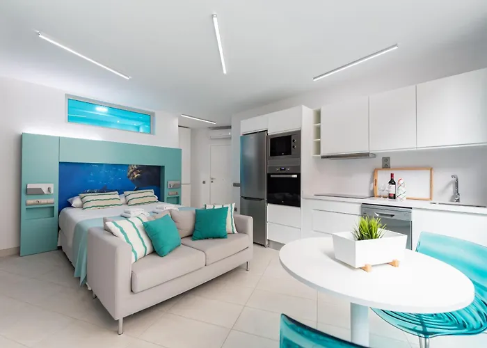 Apartman Edison Building By Canariasgetaway