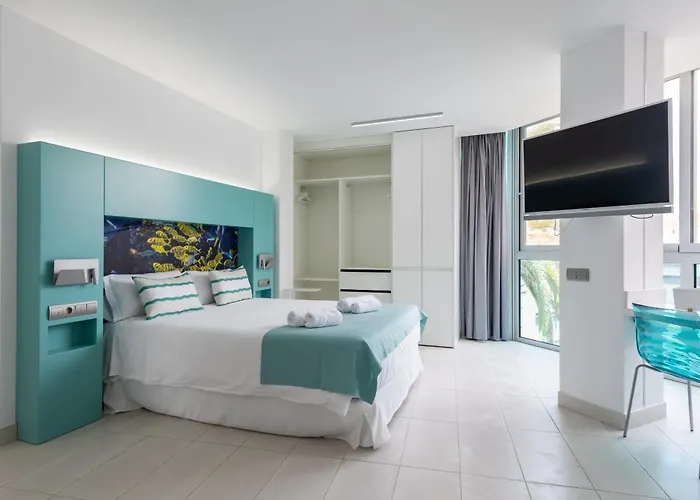 Edison Building By Canariasgetaway Apartment *