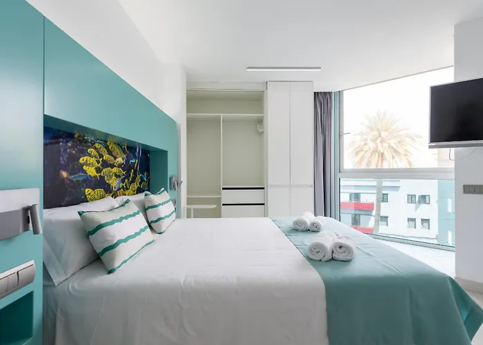 Edison Building By Canariasgetaway Apartment