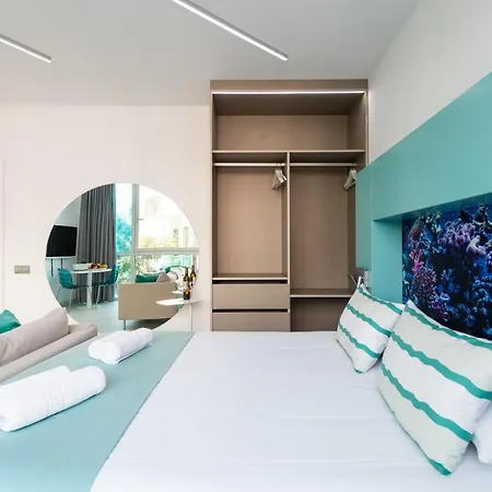 Edison Building By Canariasgetaway * Las Palmas de Gran Canaria